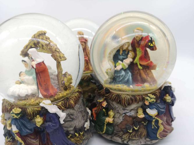 树脂摆件中东宗教纪念品水球音乐盒发条桌面摆件水晶球工艺品礼品